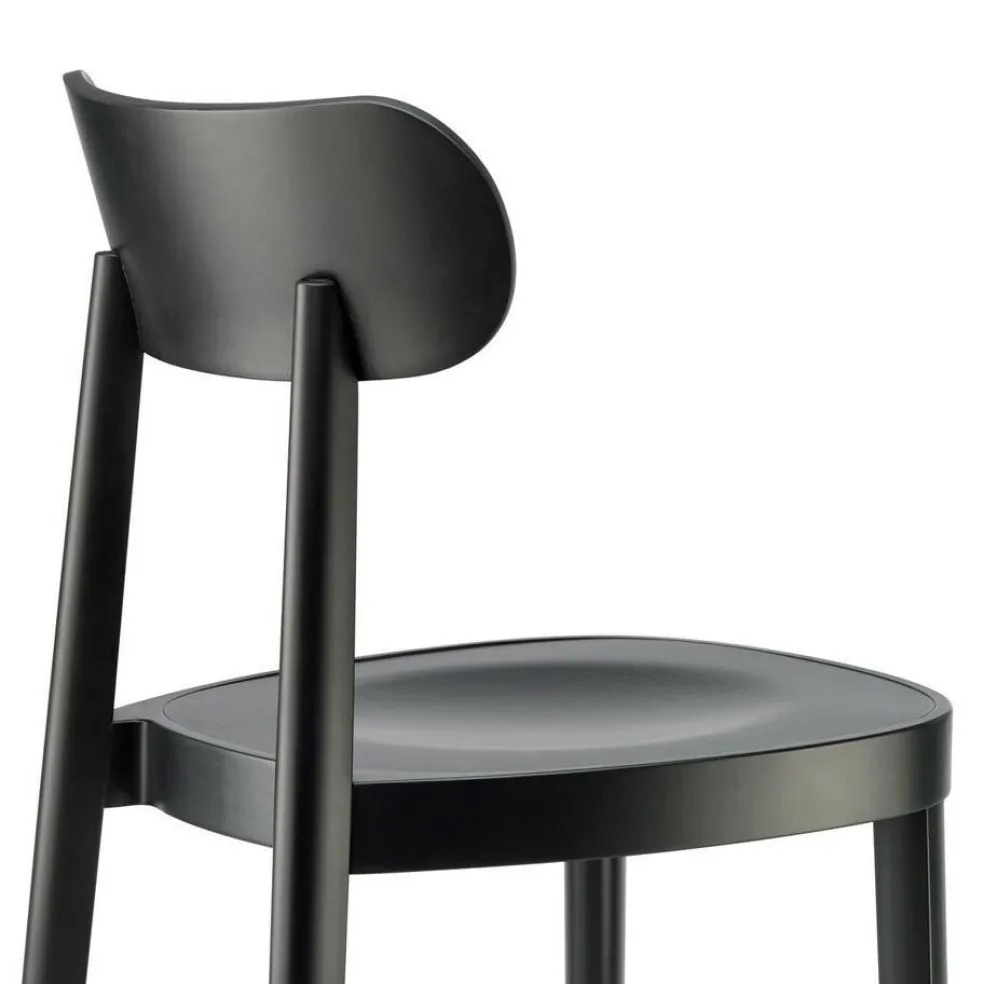 118 M Stuhl mit Muldensitz