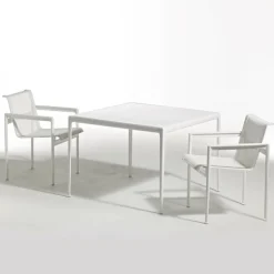 1966 Richard Schultz Gartentisch