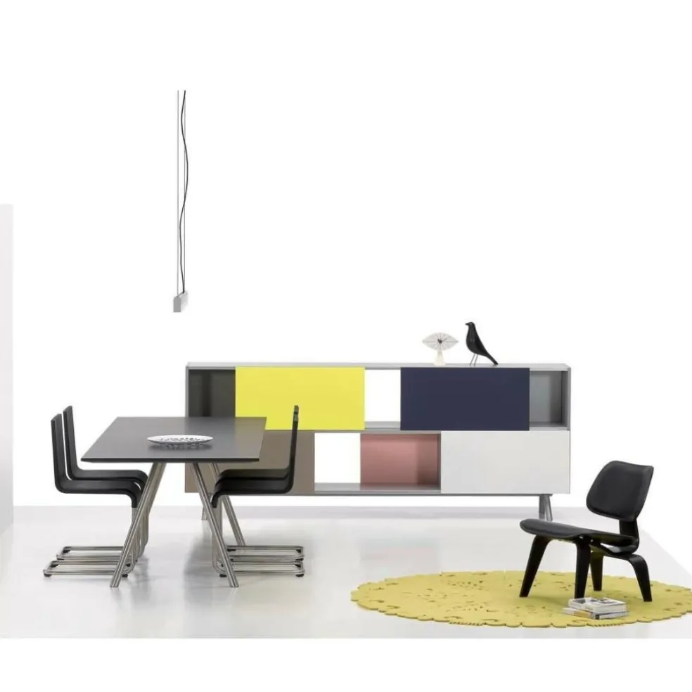 .05 Stuhl nicht stapelbar