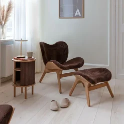 A Conversation Piece Sessel