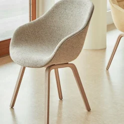 About a Chair 123 Armlehnstuhl