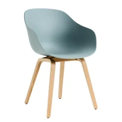 About a Chair AAC 222 2.0 Armlehnstuhl Eiche lackiert