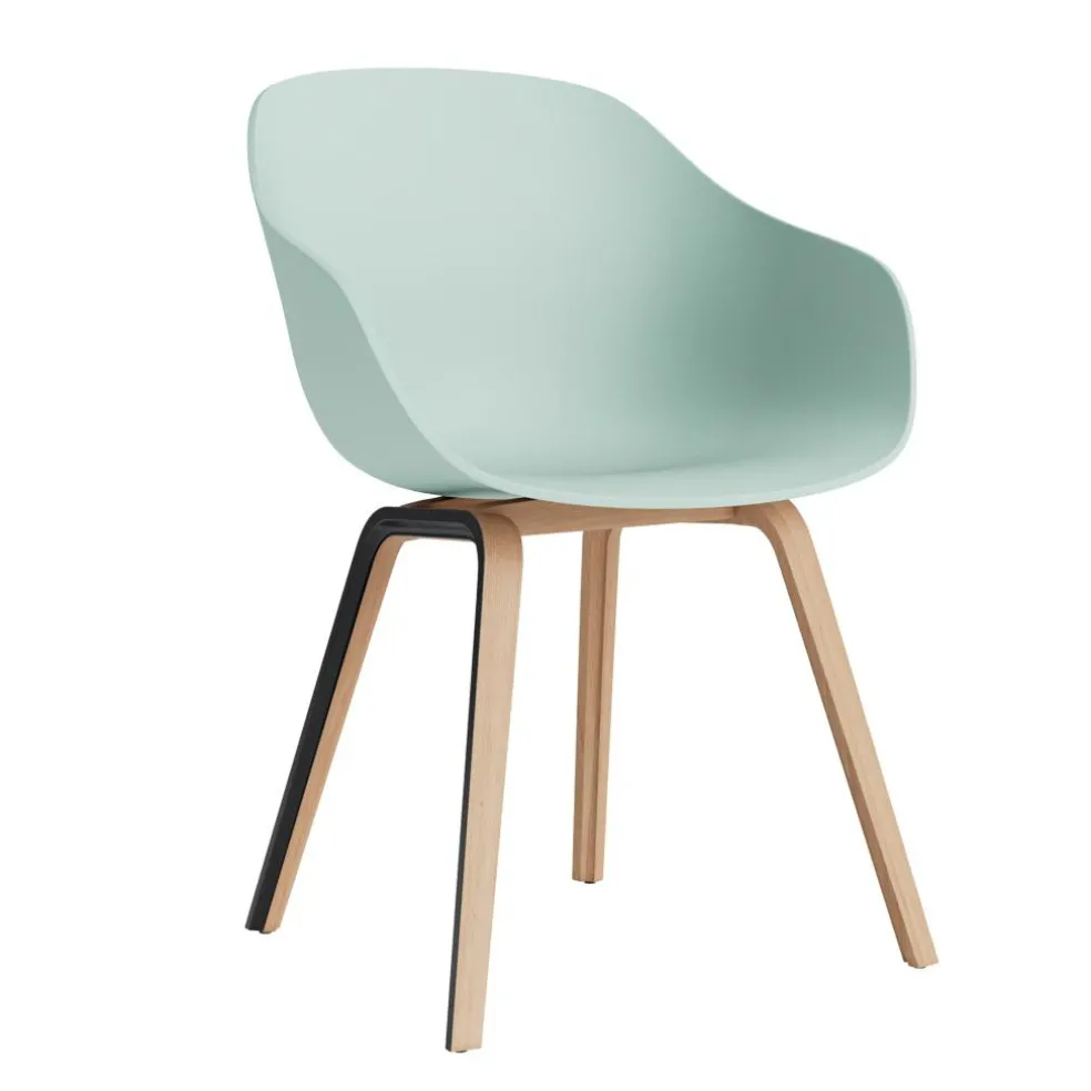 About a Chair AAC 222 2.0 Armlehnstuhl Eiche lackiert