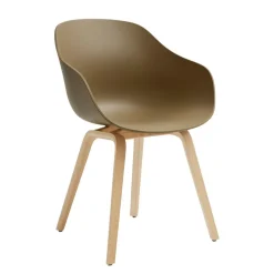 About a Chair AAC 222 2.0 Armlehnstuhl Eiche lackiert