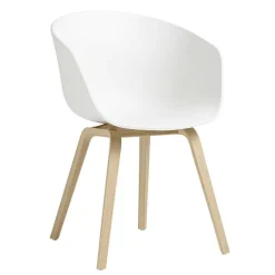 About a Chair AAC 22 2.0 Armlehnstuhl Eiche lackiert