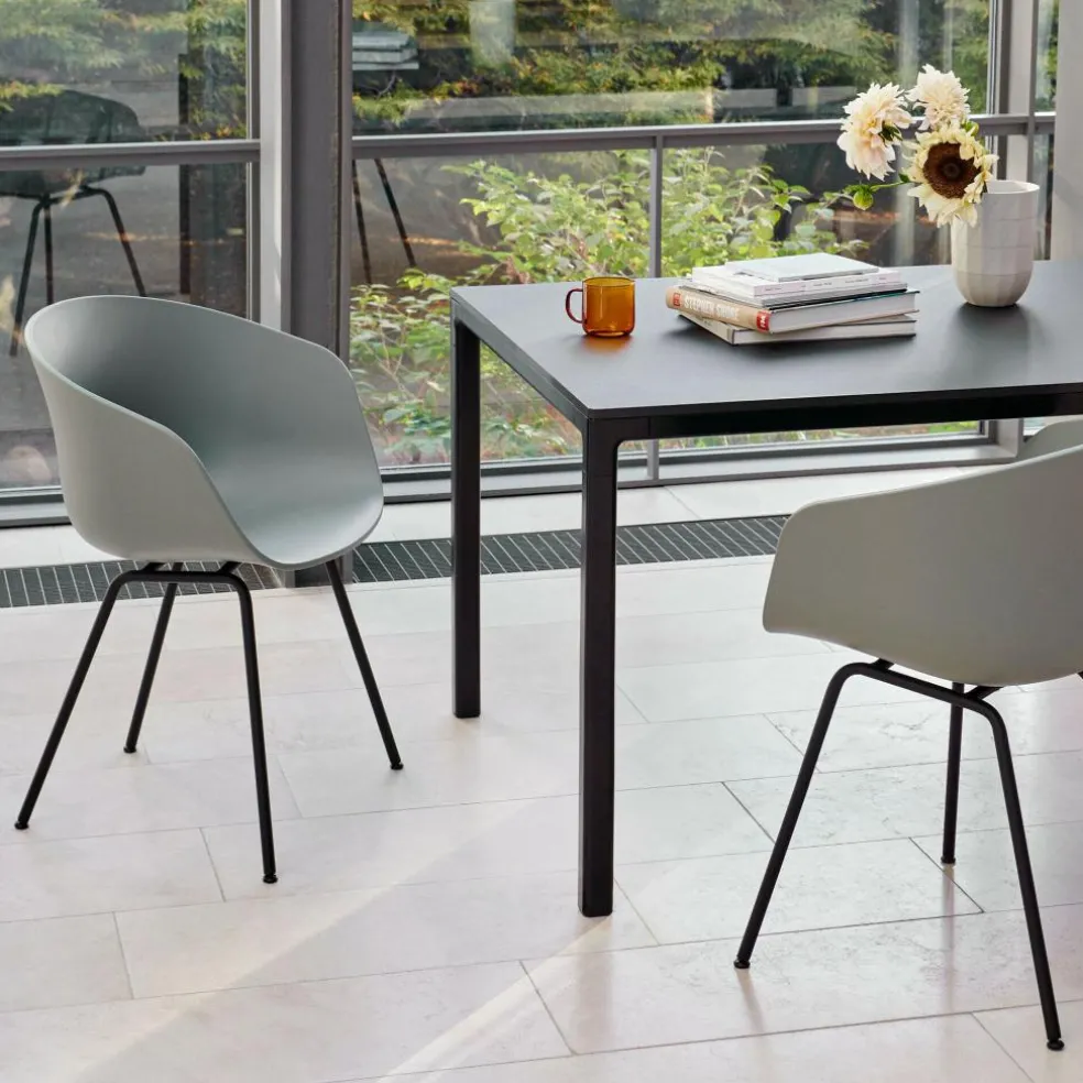 About a Chair AAC 26 Armlehnstuhl Gestell Stahl schwarz