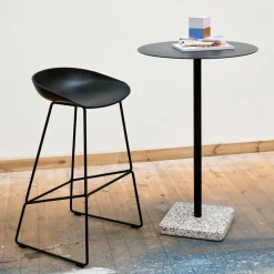 About a Stool AAS 38 2.0 Barhocker hoch Gestell schwarz