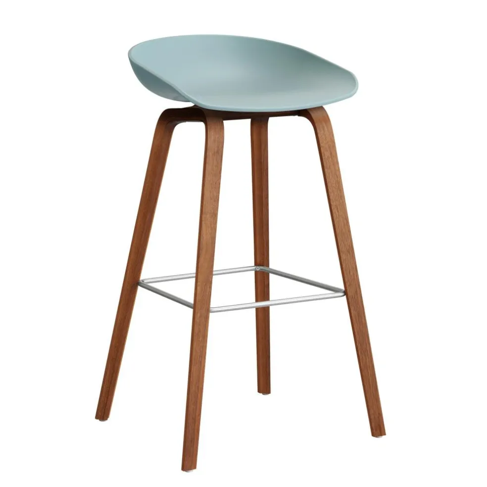 About A Stool AAS 32 2.0 Barhocker hoch Walnuss lackiert