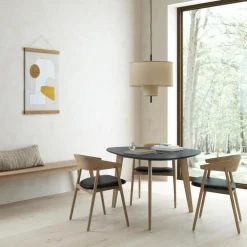 AC2 Armlehnstuhl PU-Leder Gestell Eiche