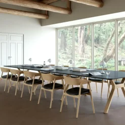 AC2 Armlehnstuhl PU-Leder Gestell Eiche