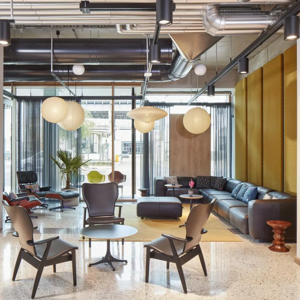 Akari A Pendelleuchte oval