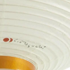 Akari 10A Stehleuchte