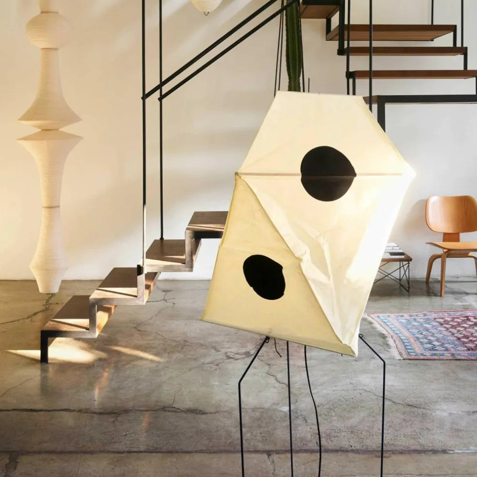 Akari UF3-Q Stehleuchte