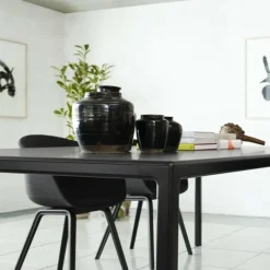 Aktionssets About a Chair 23 Armlehnstuhl gepolstert + Fell