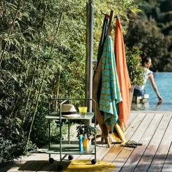 Alfred Garten-Beistelltisch