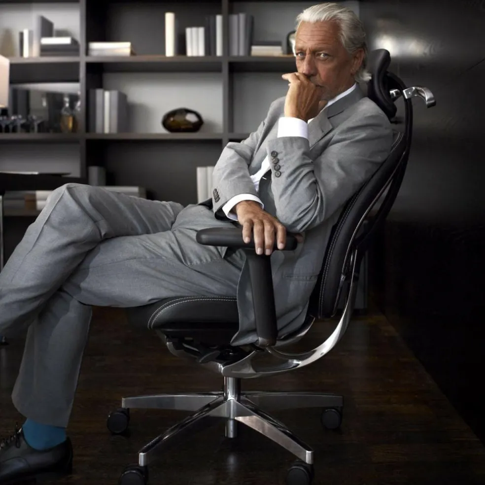 AluMedic 10 Bürostuhl