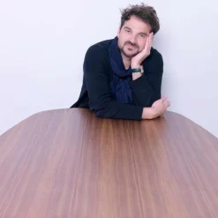 Analog™ JH63 Esstisch 185x105cm