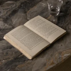 Androgyne Esstisch Ø 120cm Marmor