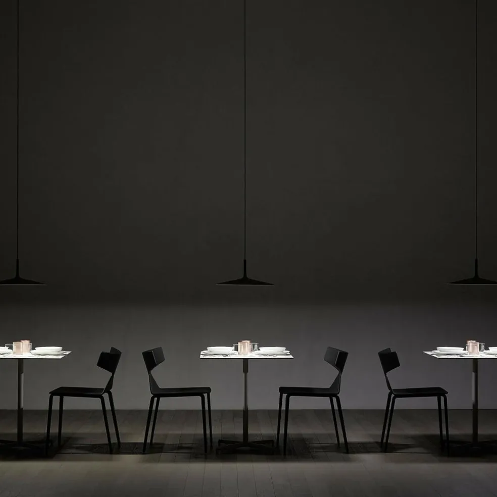 Aplomb Large LED Pendelleuchte