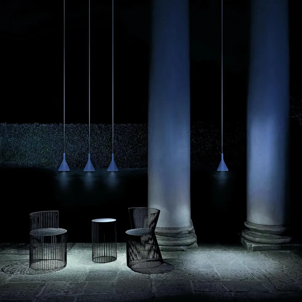 Aplomb LED Außenpendelleuchte