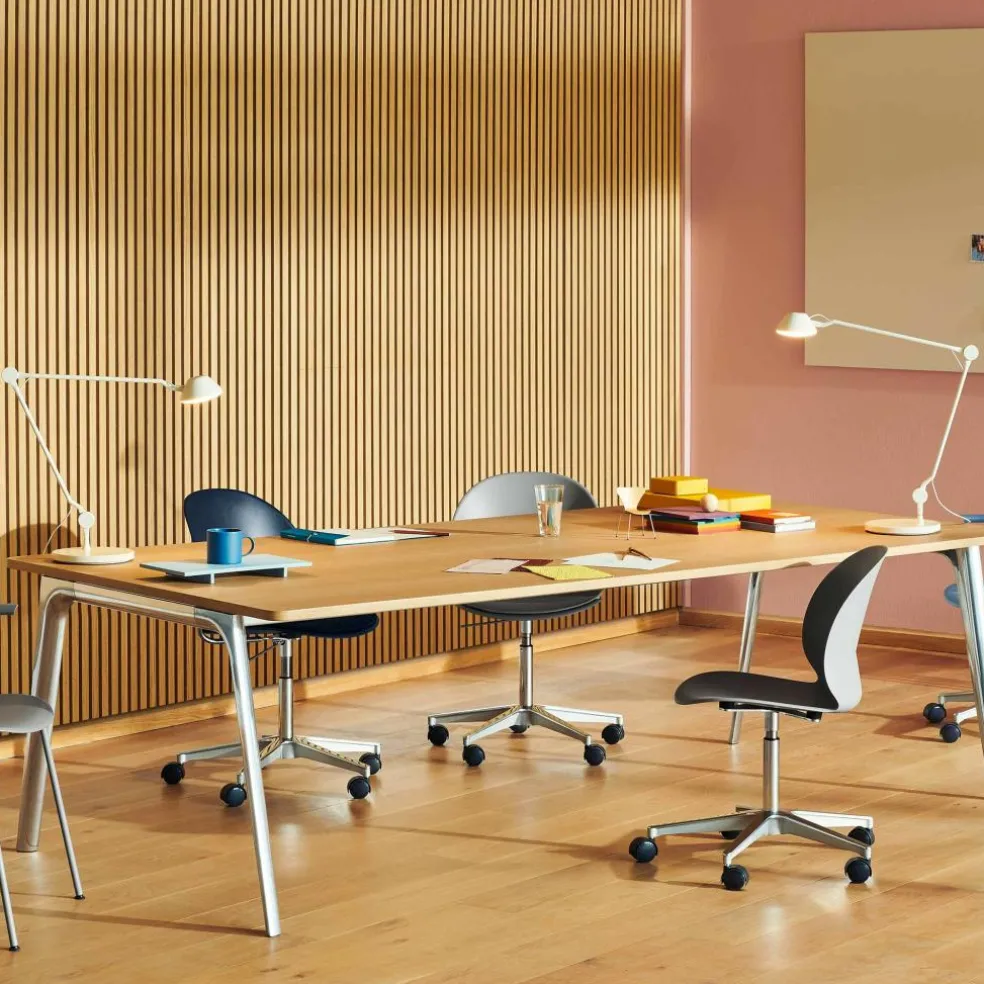 AQ01™ LED Tischleuchte