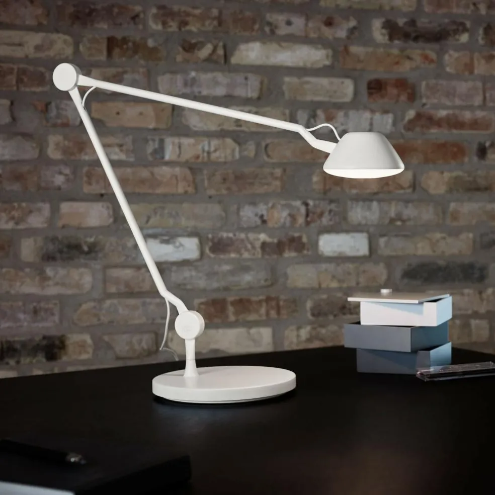 AQ01™ LED Tischleuchte