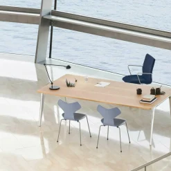 AQ01™ LED Tischleuchte