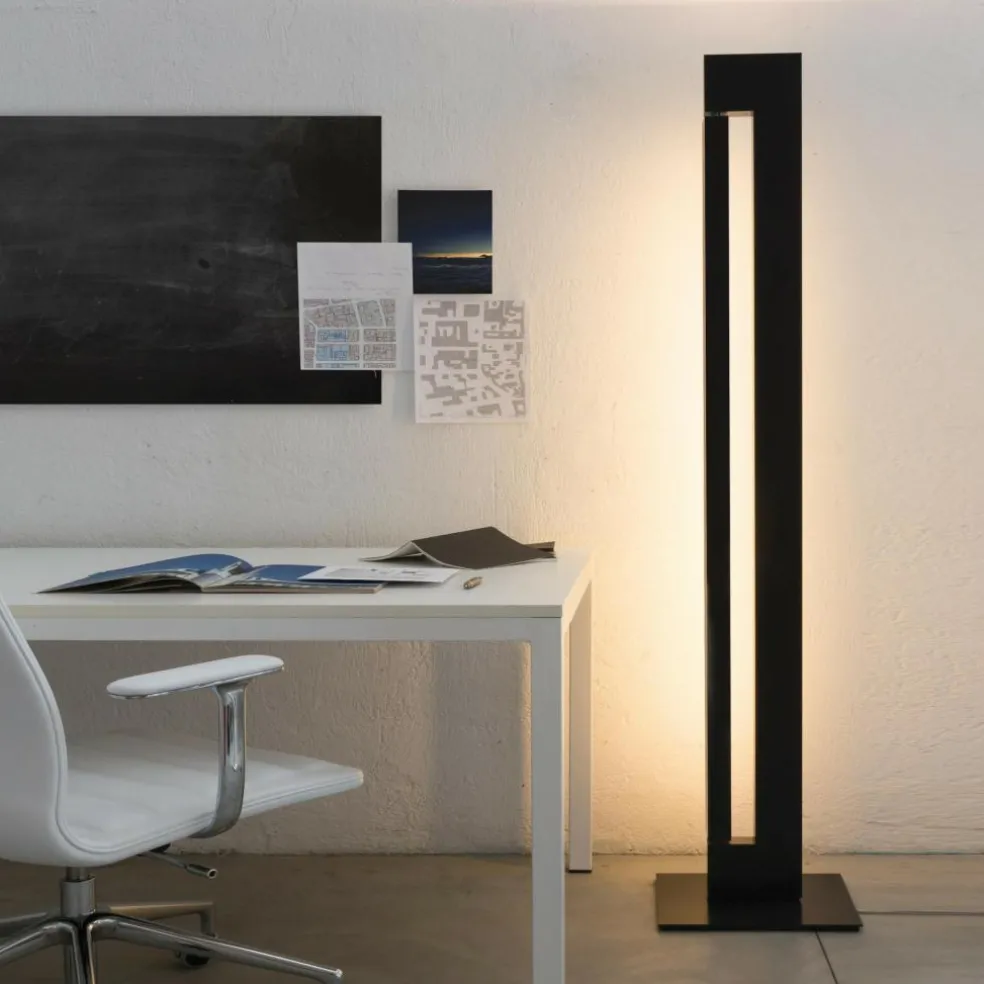 Ara LED Stehleuchte