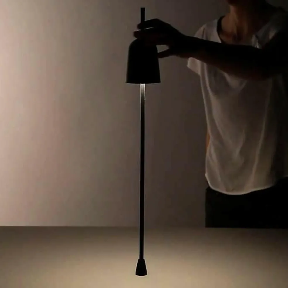 Ascent D78 LED Tischleuchte