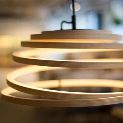 Aspiro 8000 LED Pendelleuchte