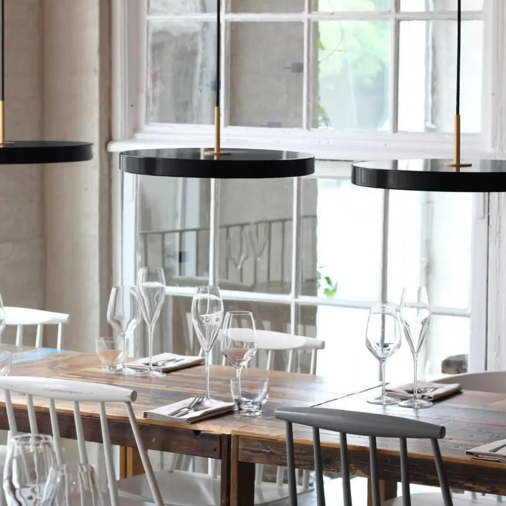 Asteria Mini LED Pendelleuchte Messing