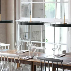 Asteria Mini LED Pendelleuchte Messing