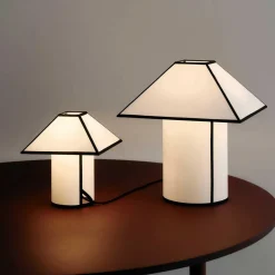 Ava Pyramid Tischleuchte