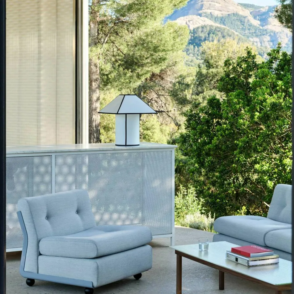 Ava Pyramid Tischleuchte