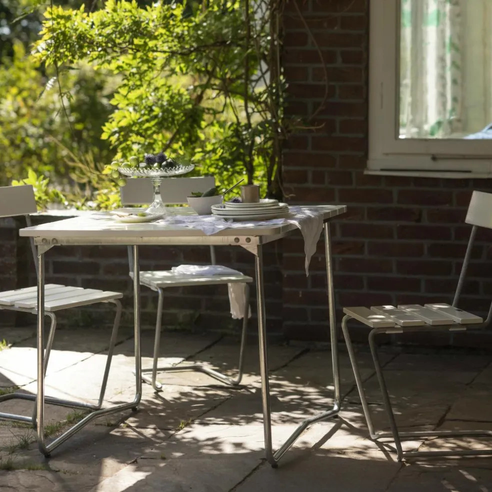 B31 84 Gartenesstisch klappbar 92x84cm Eiche