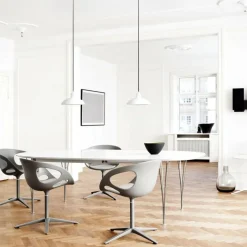 B619 Super-elliptischer Tisch Laminat ausziehbar