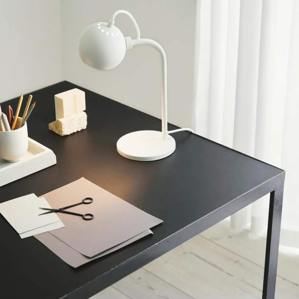 Ball Single Tischleuchte matt