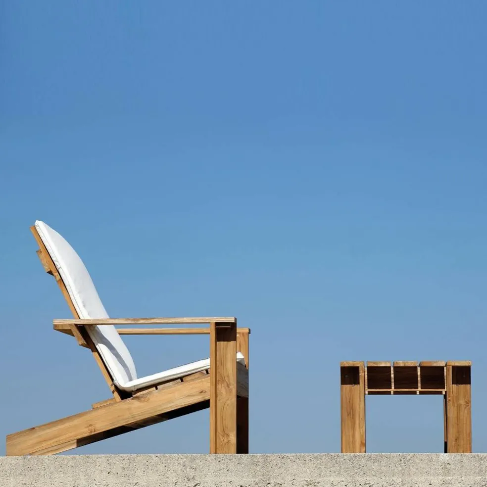 Batten Teakholz Beistelltisch