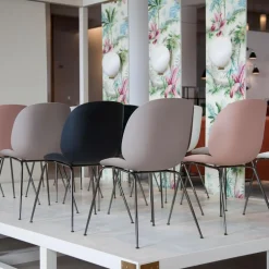 Beetle Stuhl Gestell schwarz-chrom