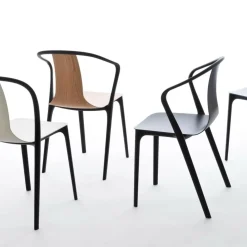 Belleville Armlehnstuhl Holz