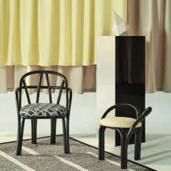 Bistra Armlehnstuhl Gestell Ebenholz