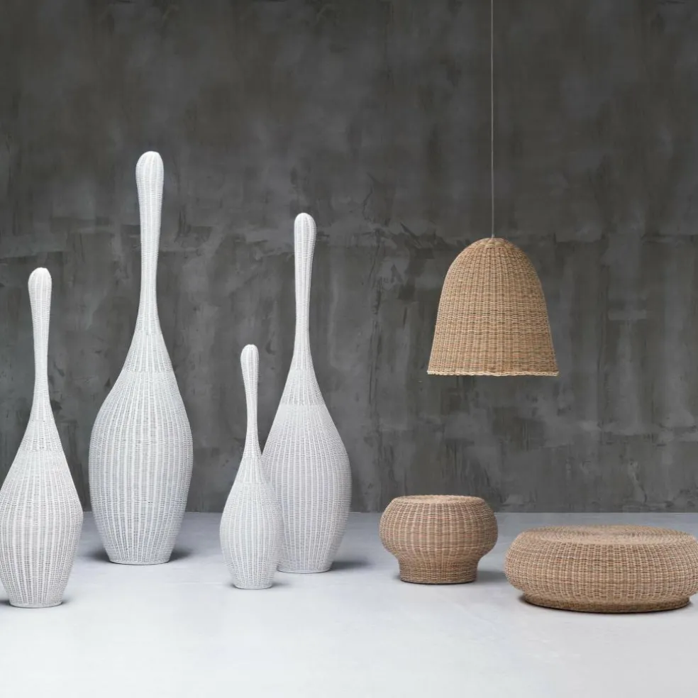 Bolla Rattan-Beistelltisch / Ottomane