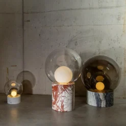 Boule Medium Bodenleuchte Sockel Marmor