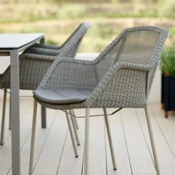 Breeze Gartenarmlehnstuhl