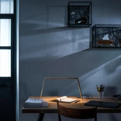 Bridge 1 LED Tischleuchte