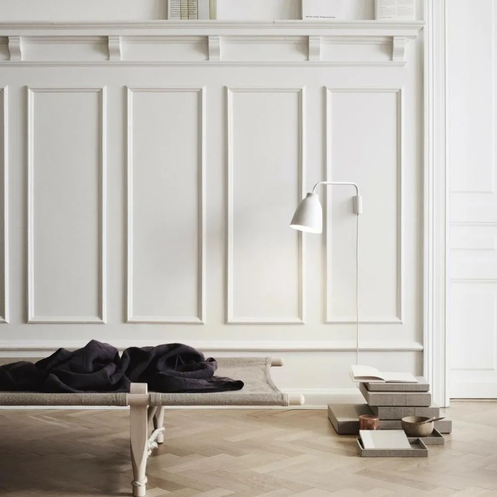 Caravaggio™ Read Wandleuchte