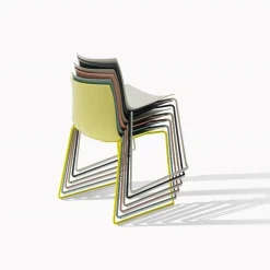 Catifa 46 0278 Stuhl einfarbig Kufe schwarz