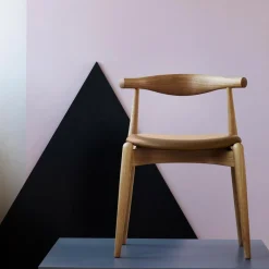 CH20 Elbow Chair