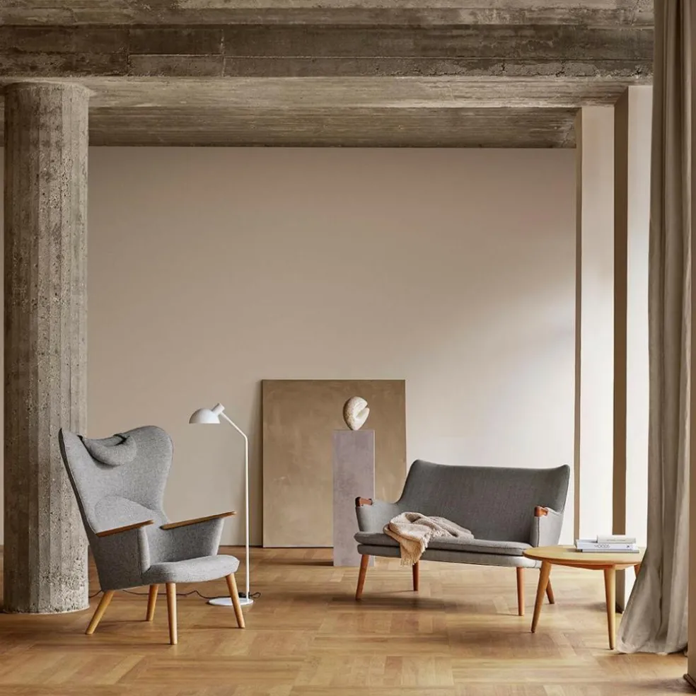 CH78 Sessel mit Nackenkissen