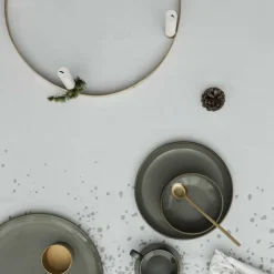 Circle Kerzenständer